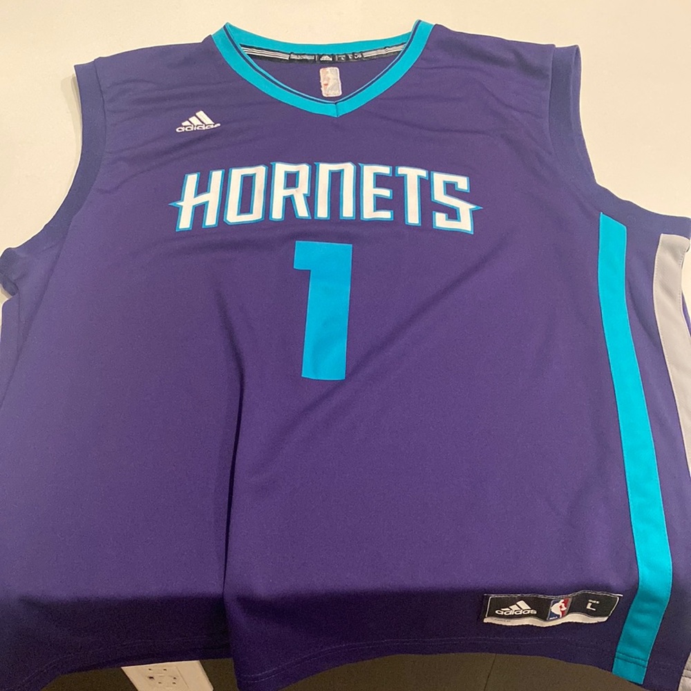 Malik Monk Hornets jersey size Large.